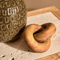 Small Knot Cato