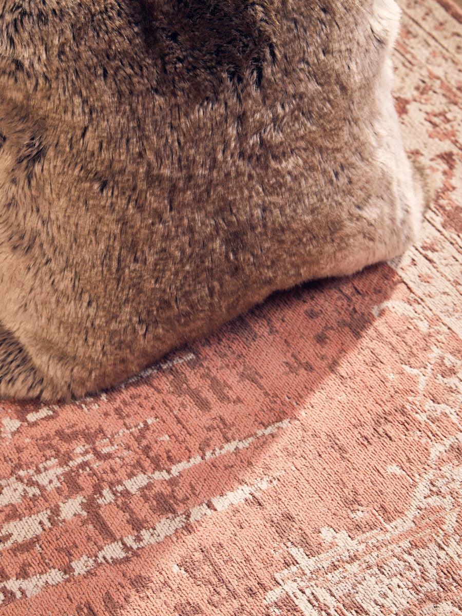 Bosie Mocha Ombre Square Fur Cushion | Lamina