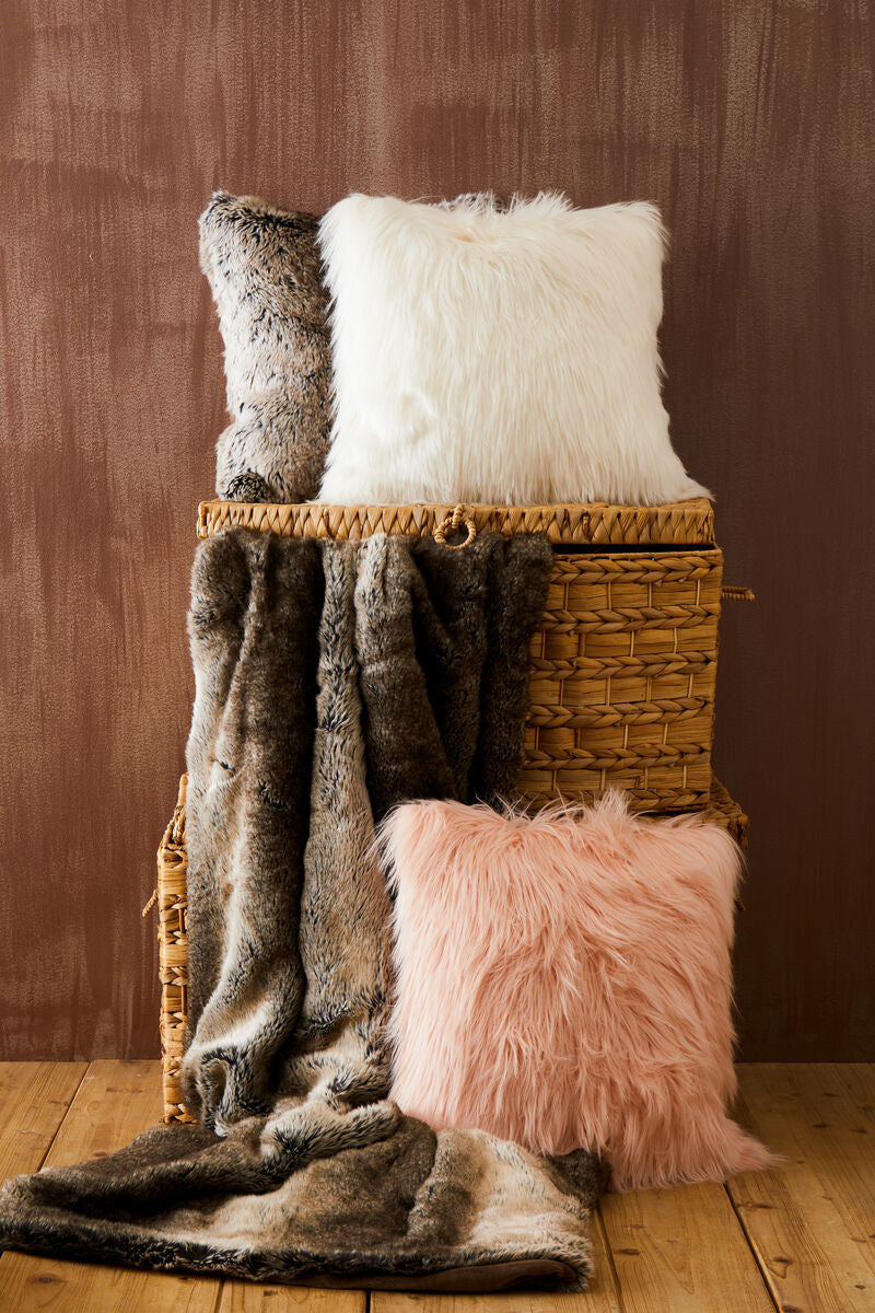 Bosie Cream Square Fur Cushion Lamina