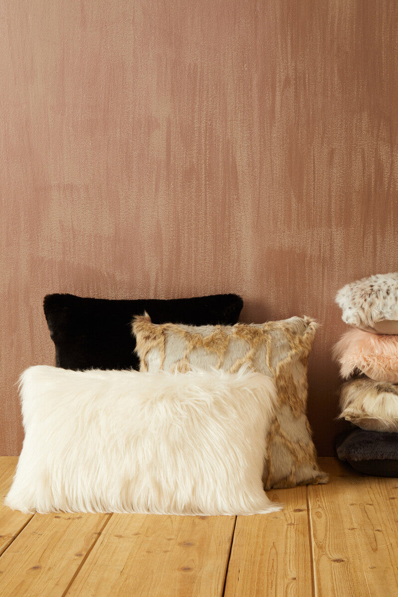 Bosie Cream Fur Cushion Lamina