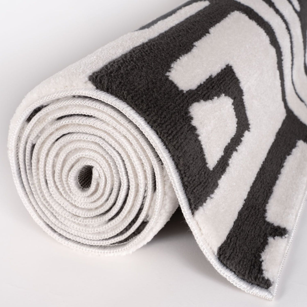 The Ashton Rug