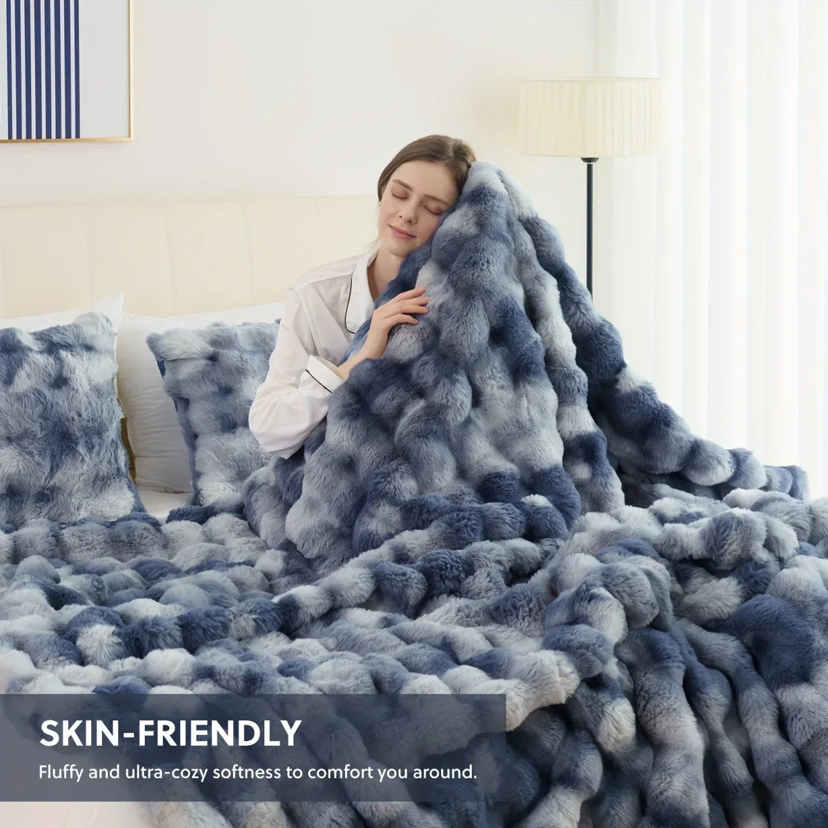 Faux Rabbit Fur Bubble Blanket
