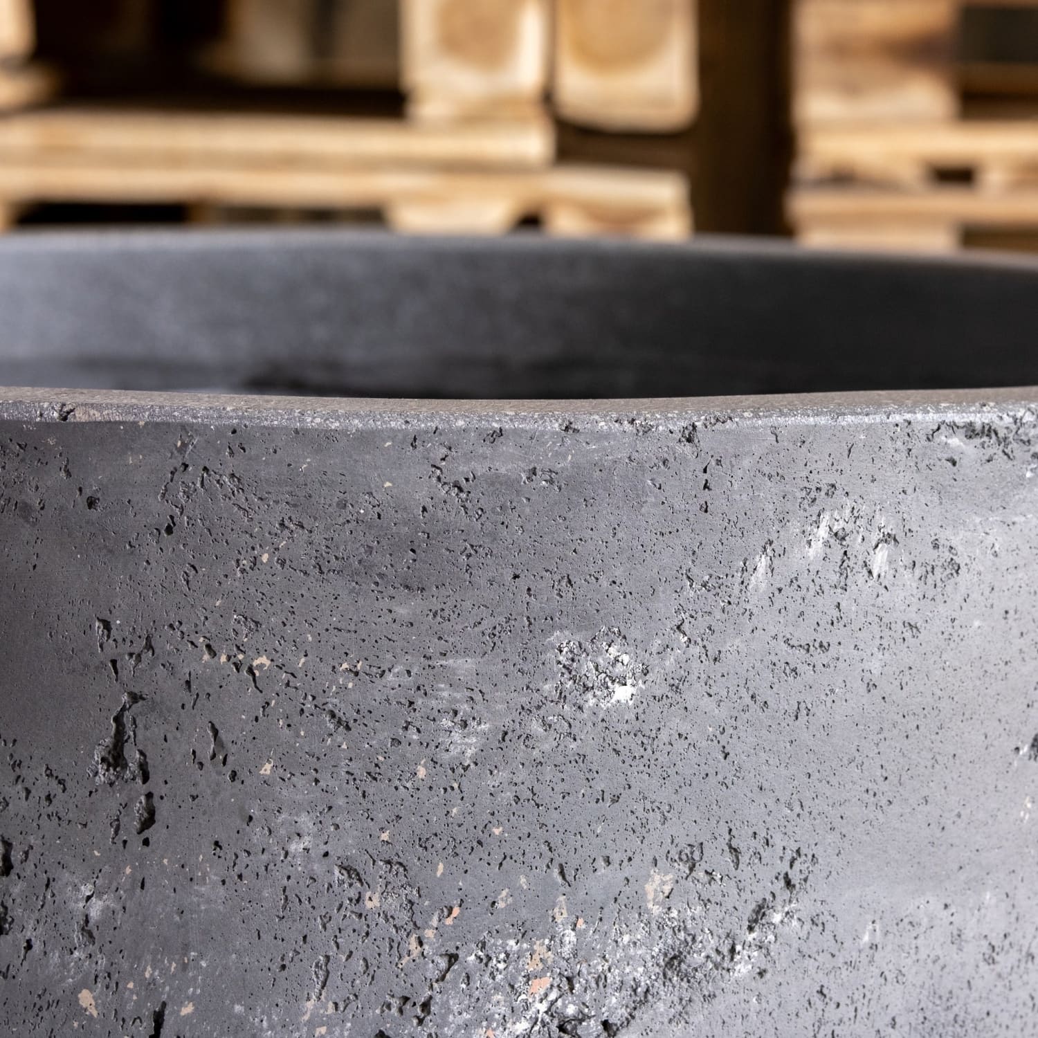 Aurella | Onyx Dusk – 20cm Medium Concrete Cylinder Planter – 4L Round Plant Pot