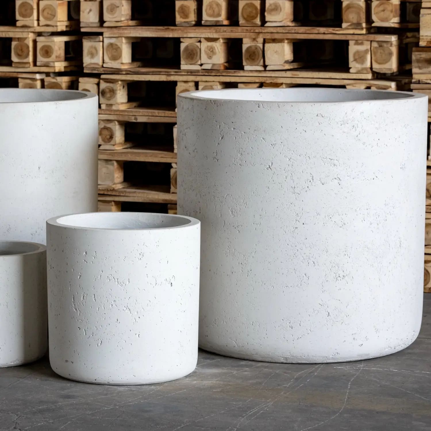 Aurella | White Mist – 85cm XX Large Concrete Cylinder Planter – 365L Round Plant Pot