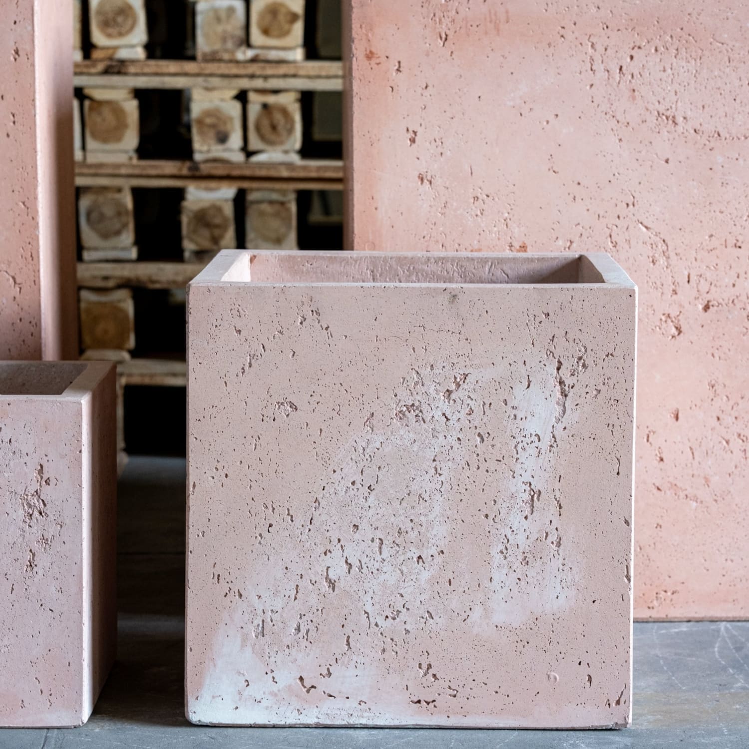 Cubrosa | Blushstone – 20cm Square Concrete Planter – 4L Cube Plant Pot