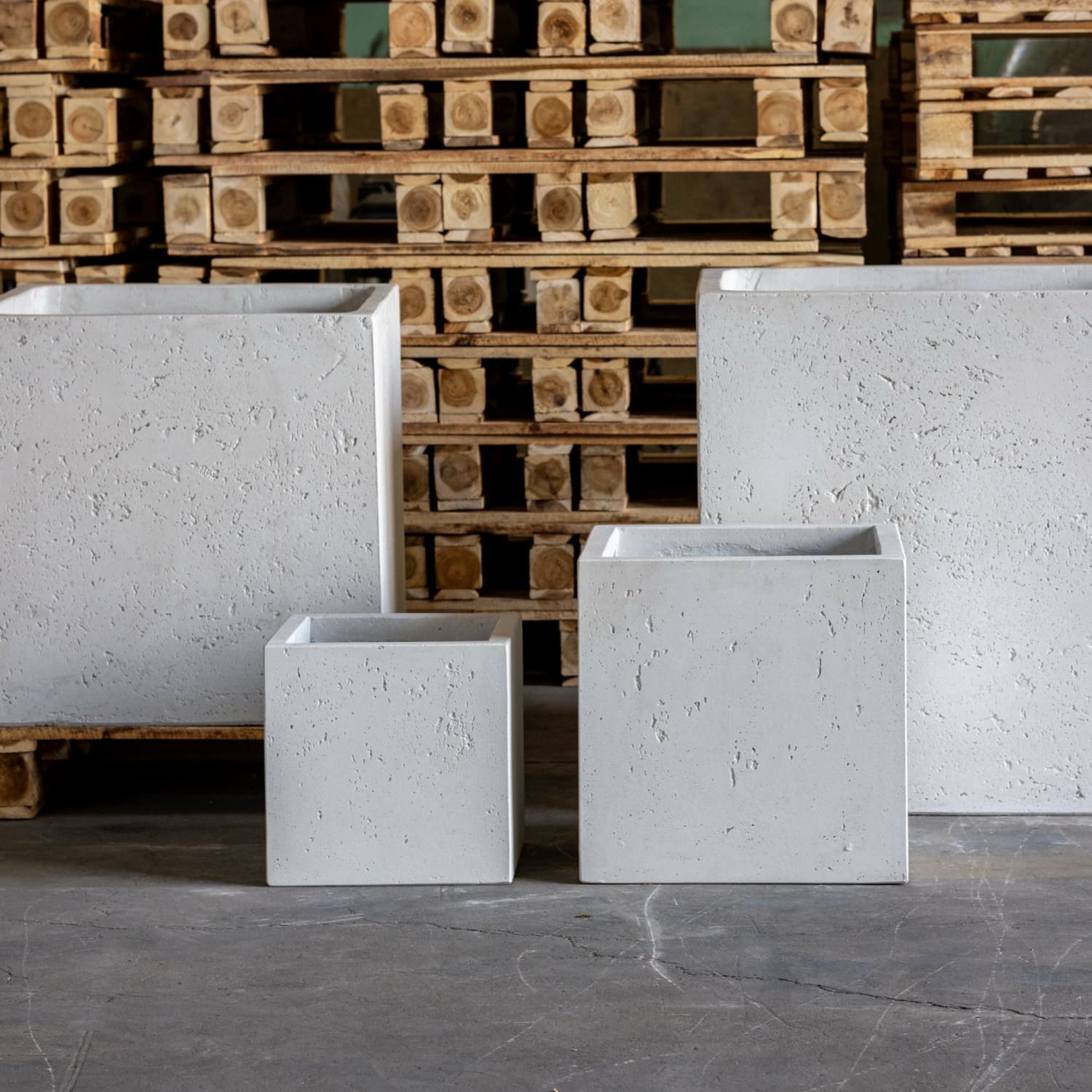 Cubrosa | White Mist – 20cm Medium Square Concrete Planter – 4L Block Plant Pot