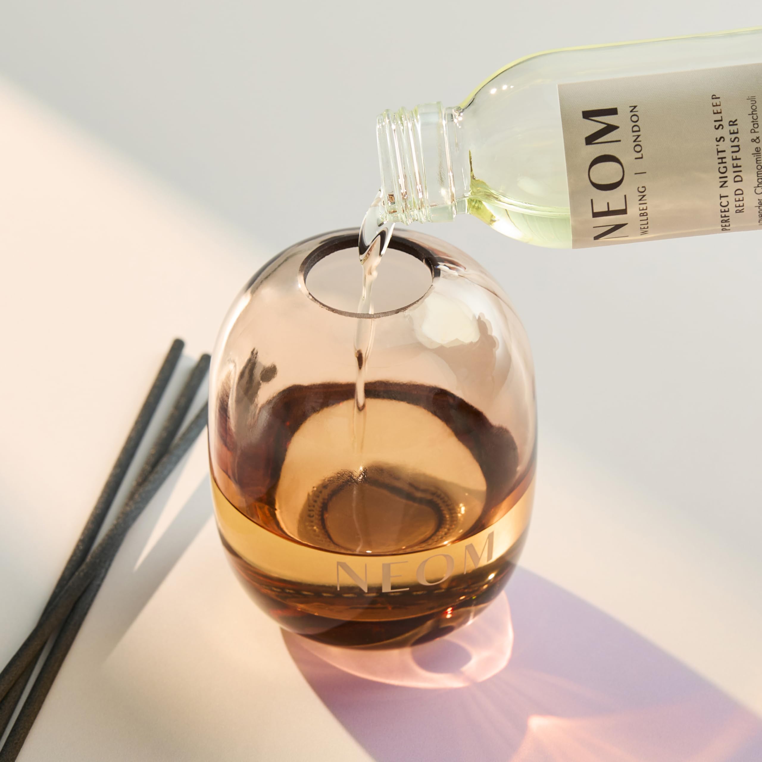 NEOM Perfect Night's Sleep Reed Diffuser Refill 100ml – Lavender, Chamomile & Patchouli (Lasts 12 Weeks)